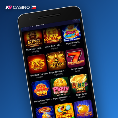 Rotující slotový válec se sedmičkami symbolizující free spiny v NV Casino